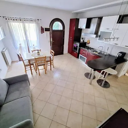 Holiday home Chandra House *