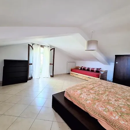 Holiday home Chandra House